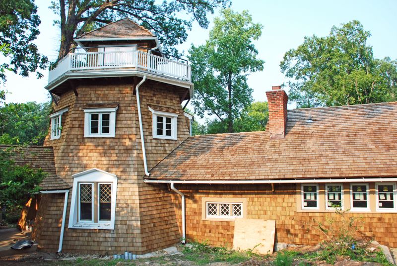 Shake Roof Replacement in Crofton, MD